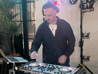 Dj Giorgi V in una delle sue perfomance