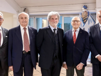 Foto di gruppo circolo degli Esteri