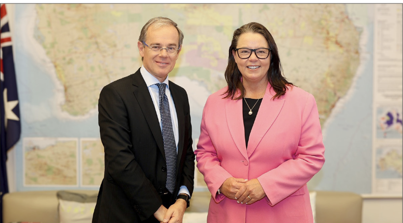 L’Ambasciatore Lener insieme all’Onorevole Madeleine King