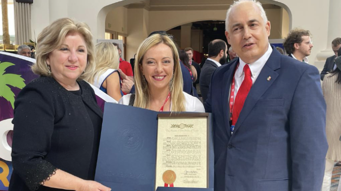 Vincenzo Arcobelli, presidente CTIM, con la senatrice USA Jane Nelson e l'on. Giorgia Meloni