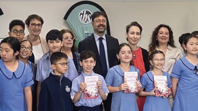 Marco Gioacchini in visita alla IBS di Meadowbank