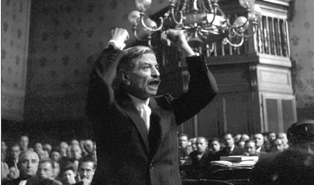 Pierre Laval si difende al processo